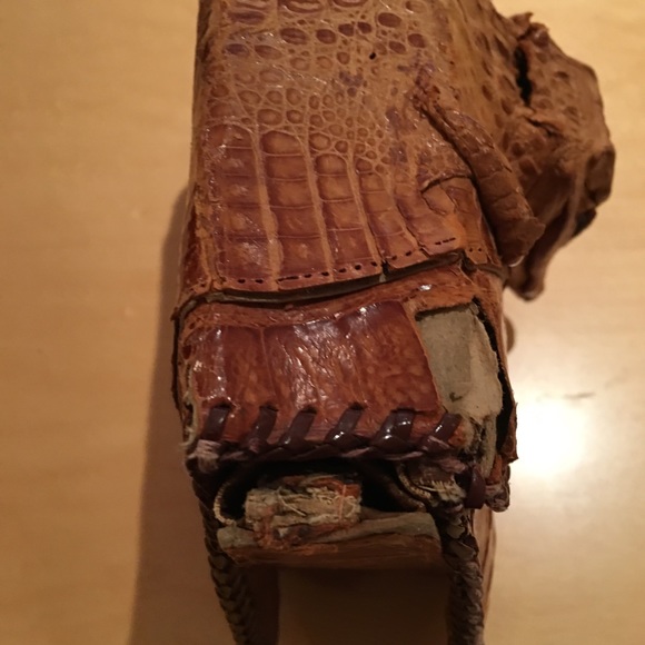 Croc handbag - Picture 6 of 8